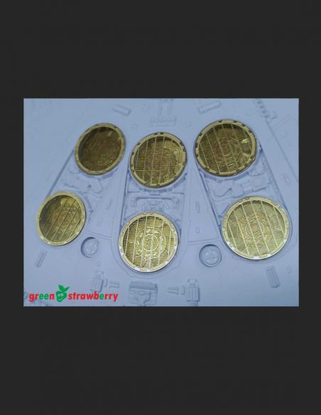 "Lando’s Millennium Falcon" - grills